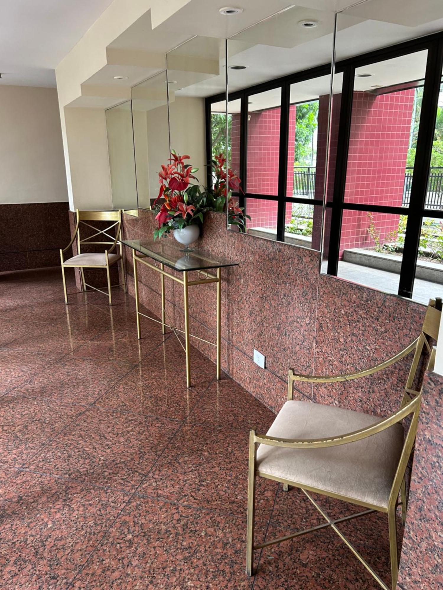Apartemen Saint Germain Vista Barra *